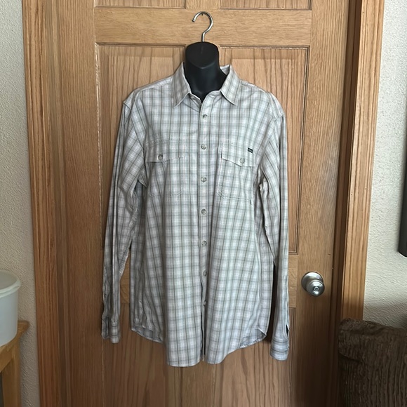 Eddie Bauer TL Mens Large classic fit button down long sleeve shirt. - Picture 2 of 9